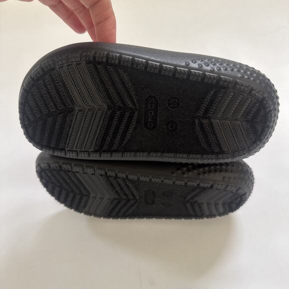 NEW Crocs Classic Puff Moc Slip Moccasin Dragon Fruit Kids Youth Girls 13 CHILD - Picture 3 of 9